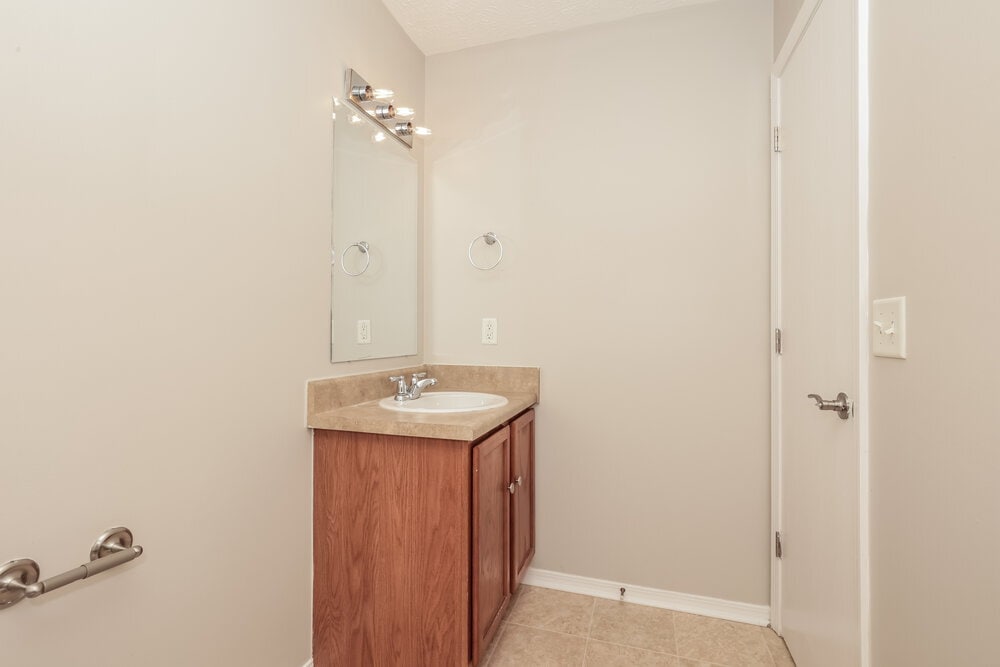 Building Photo - 4003 Randall Ln