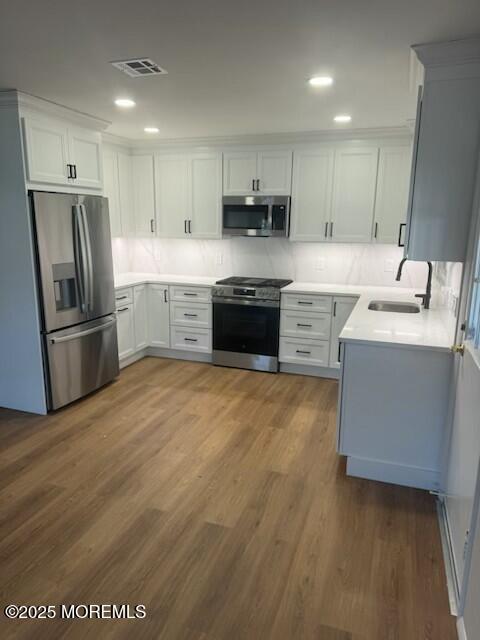 Building Photo - 4B Winthrop Pl