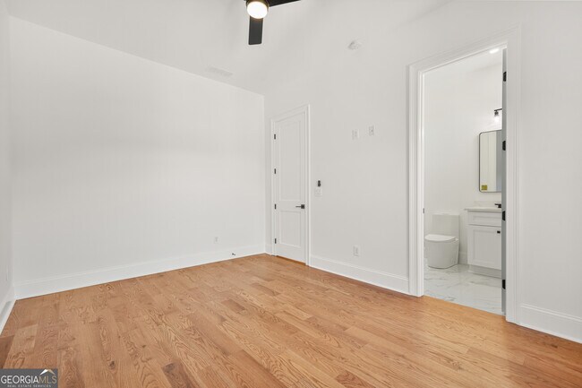 Building Photo - 1525 Tapestry Ridge SE