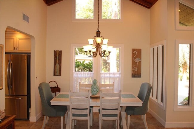 Building Photo - 7909 4th Ave W