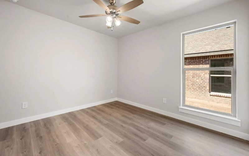 Building Photo - 2504 Abbeville Ave