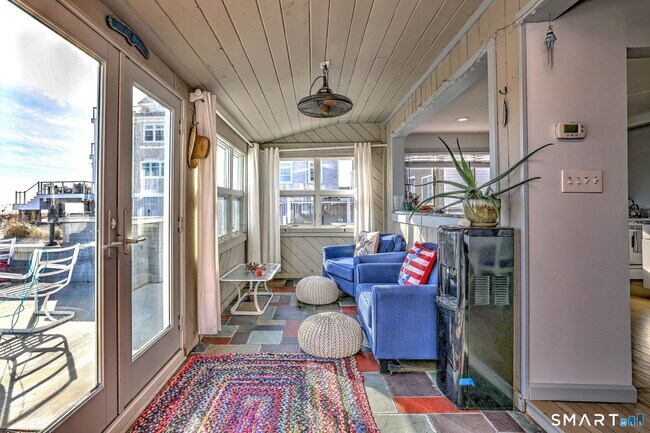 Building Photo - 25 Milford Point Rd