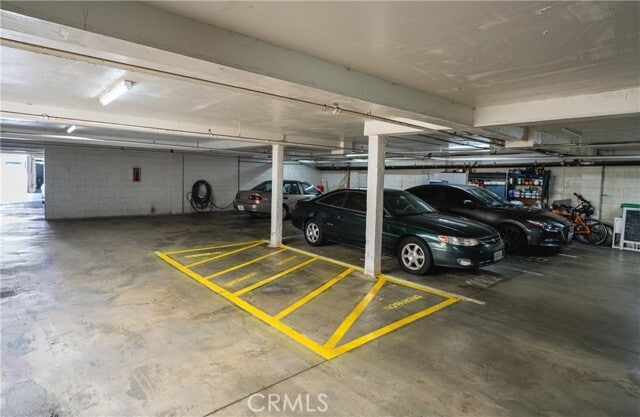 Building Photo - 14528 Avis Ave