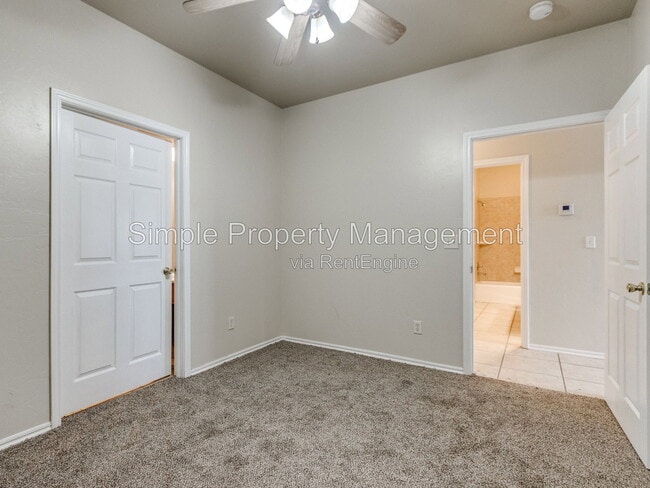 Building Photo - 14625 Gilbert St