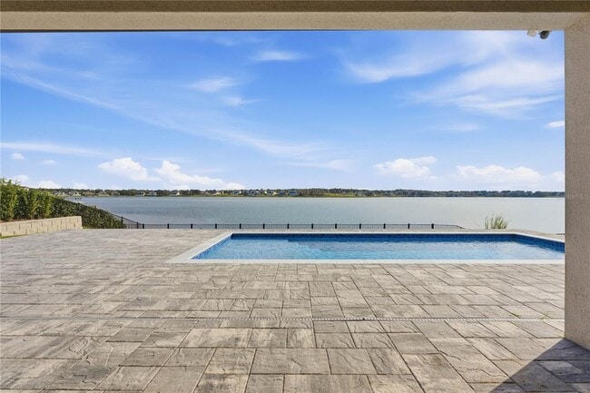 Building Photo - 16708 Bolsena Dr