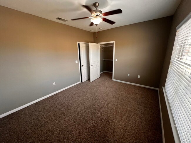 Building Photo - 1030 FM2931