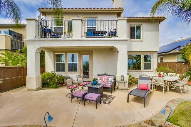 Building Photo - Magnificent Stone Canyon Home with Top of ...