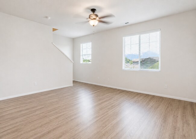 Building Photo - 17355 NW Shackelford Rd