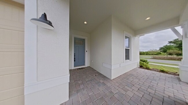 Building Photo - Resort-Style 55+ Living in Four Seasons at Orlando | Upgraded Corner Lot Home
