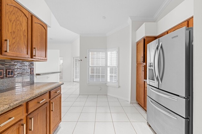 Building Photo - 7568 Eagle Point Dr
