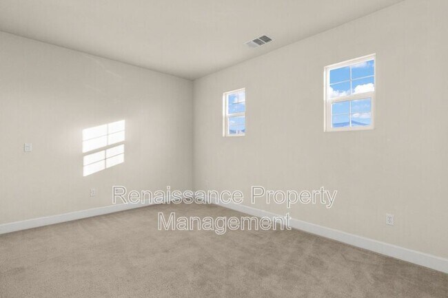Building Photo - 638 W Gravino Dr