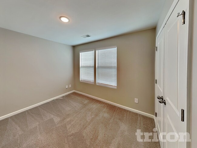 Building Photo - 234 W Turner St