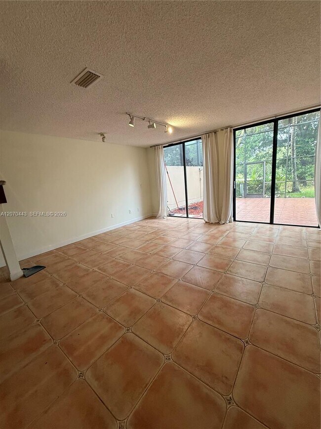 Building Photo - 3522 Torremolinos Ave