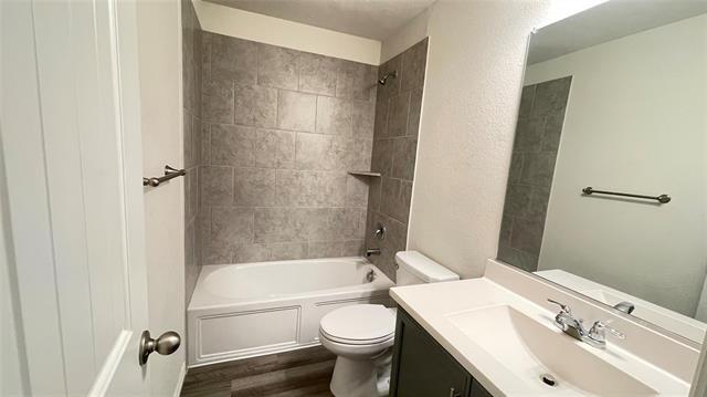 Building Photo - 1308 Renoir Dr
