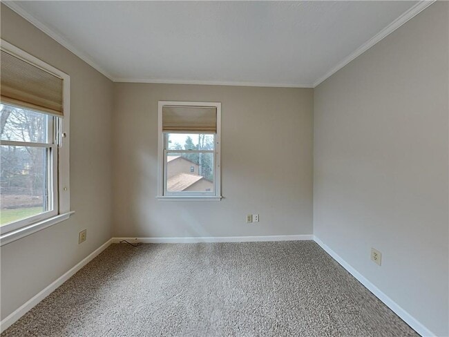 Building Photo - 4856 Hawk Pl NE