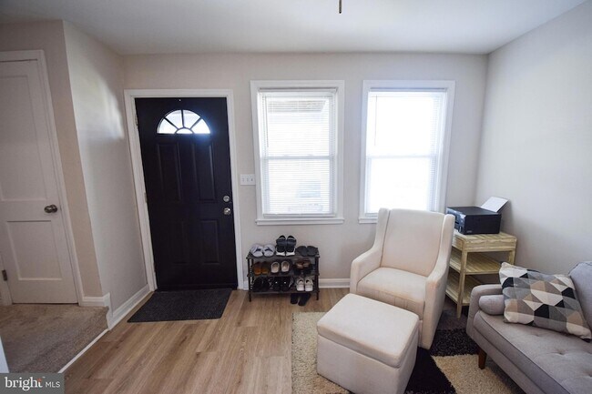 Building Photo - 1629 Searles Rd