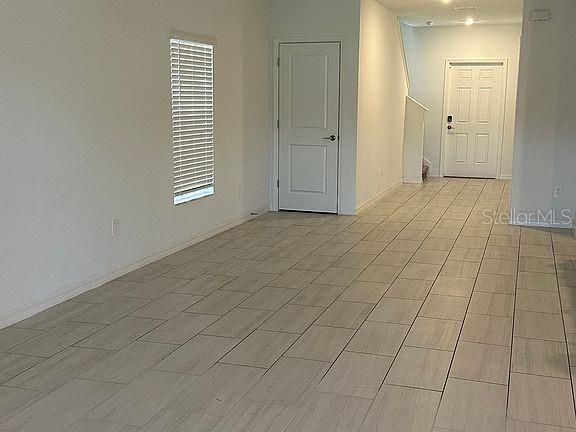 Building Photo - 2505 Victorious Fls Ave