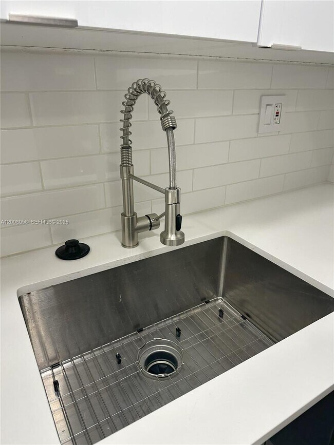 Building Photo - 40 Chestnut Cir