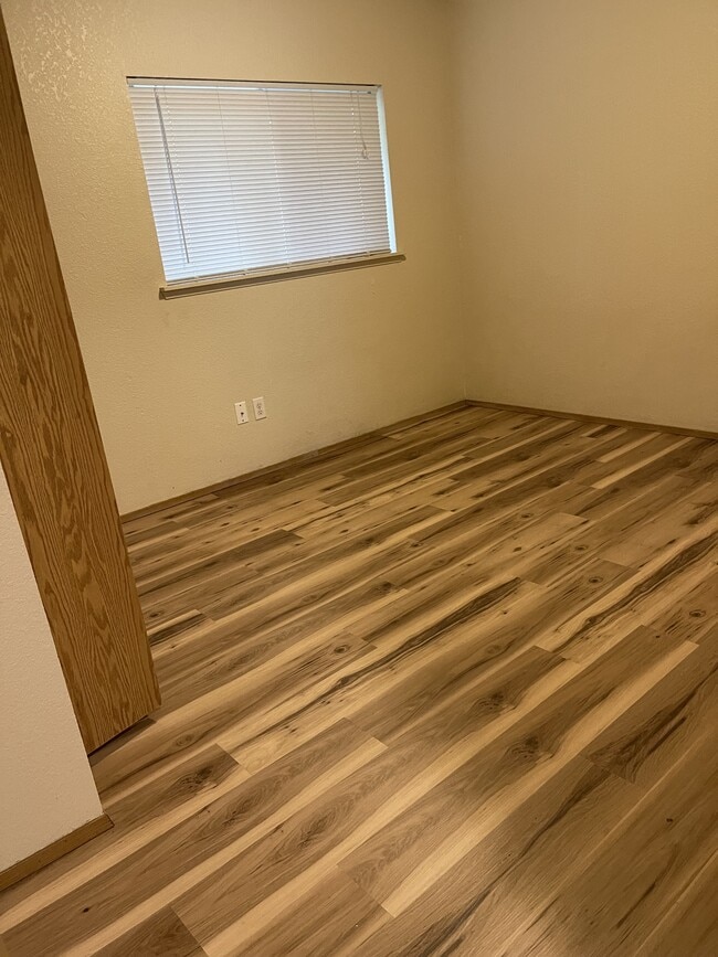 Building Photo - 90 E Pine Park Ln