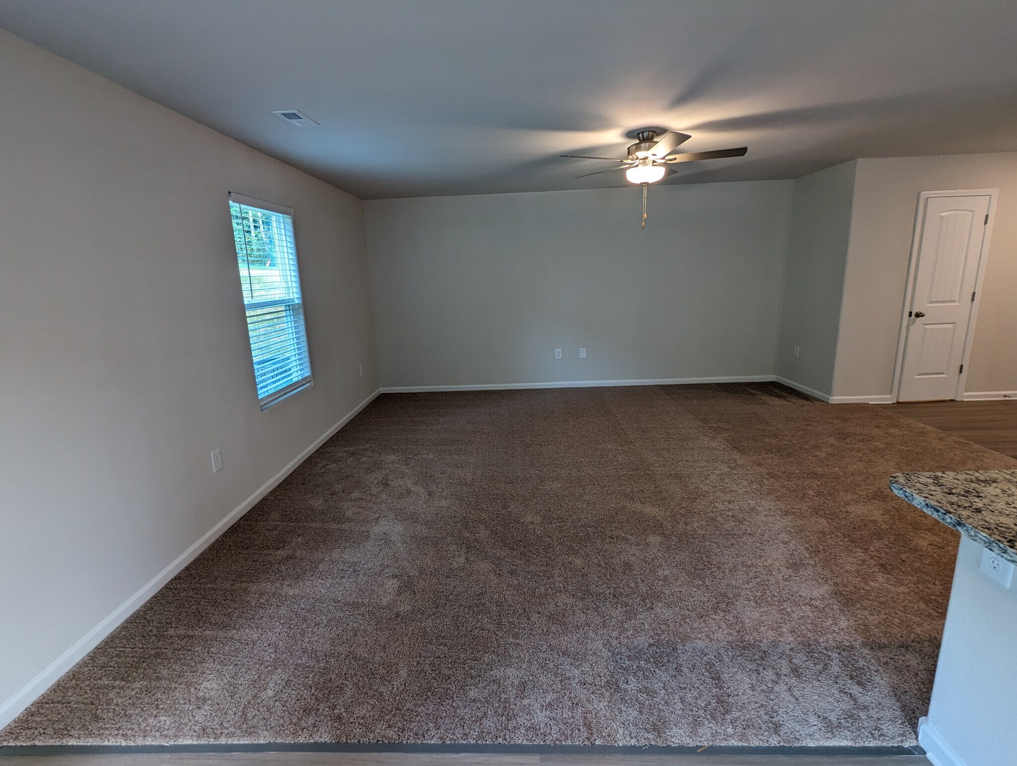 Building Photo - Room in Single Family Home on Trailblazer St