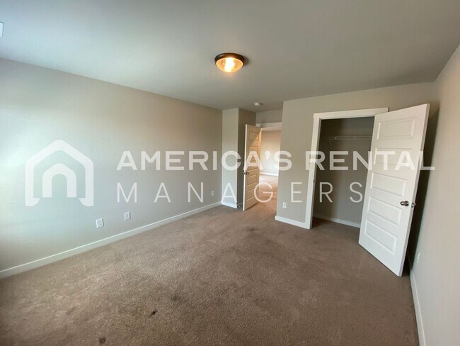 Building Photo - Spacious Home for Rent in Meridianville, AL!