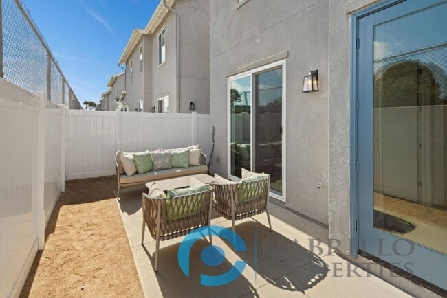 Building Photo - Brand New 2bd/3ba Home with Private Yard and Detached 1-Car Garage - $500 off Move In Special