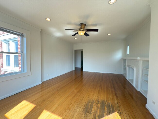 Building Photo - Saint Louis