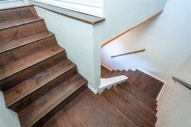 Building Photo - 1050 Co Rd 129