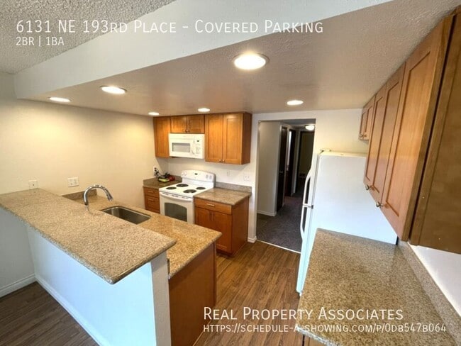 Building Photo - 6131 NE 193rd Pl