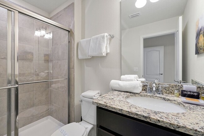 Building Photo - 7435 Oakmoss Loop
