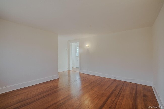 Building Photo - 52 Irma Ave