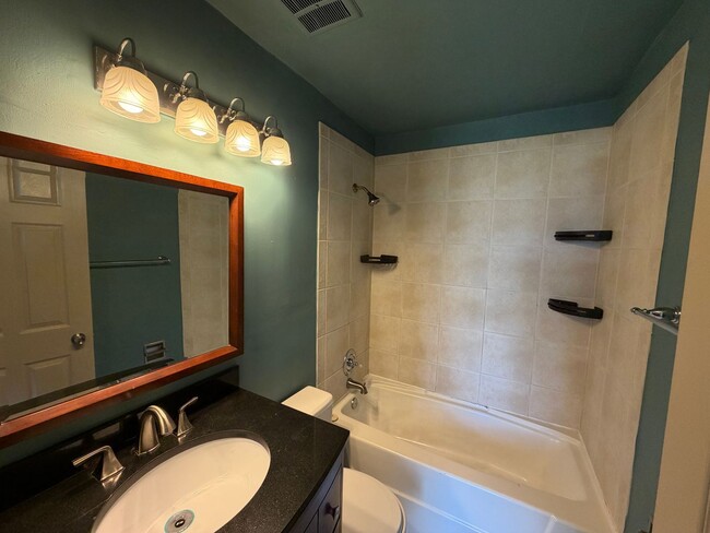 Building Photo - Welcome home to this beautifully maintained two-story townhome nestled on a quiet cul-de-sac in G...