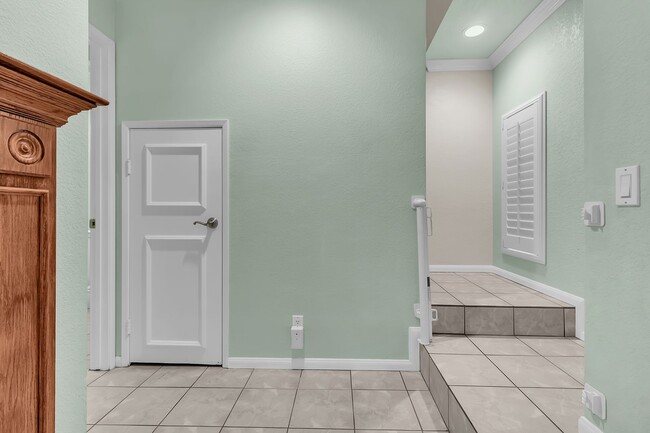 Building Photo - 21166 Gladiolos Way