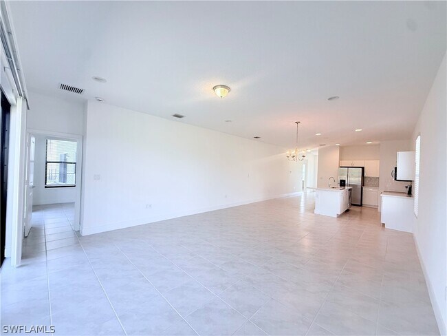 Building Photo - 5681 Cassidy Ln