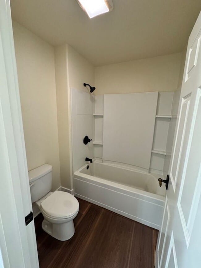 Building Photo - $500 Move in Special with signed lease by 12/15/2025 ~ Upscale Modern 4 Bed | 2.5 Bath – Yard Mai...