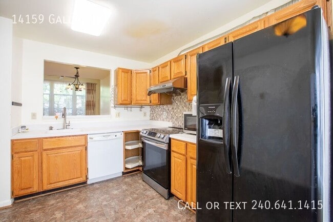 Building Photo - 14159 Gallop Terrace