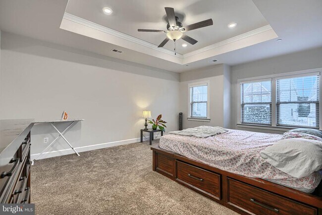 Building Photo - 7142 Starmount Ct
