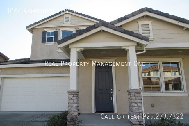 Building Photo - 1064 Ashbridge Bay Dr