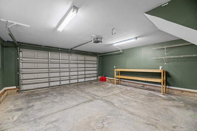 Building Photo - 108 Coree Way
