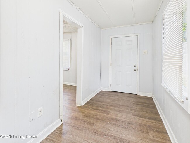 Building Photo - 2019 Hamburg Pike