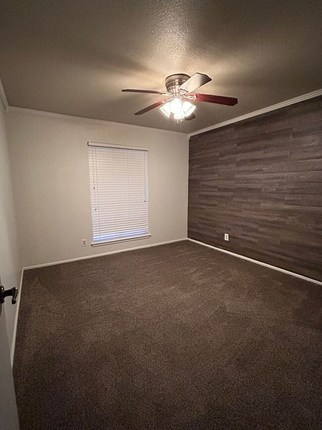 Building Photo - COMING SOON!  Home in University Gardens