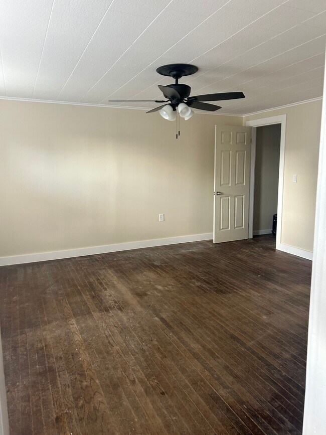 Building Photo - 1 Charles St