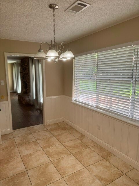 Building Photo - 6026 Coral Ridge Rd