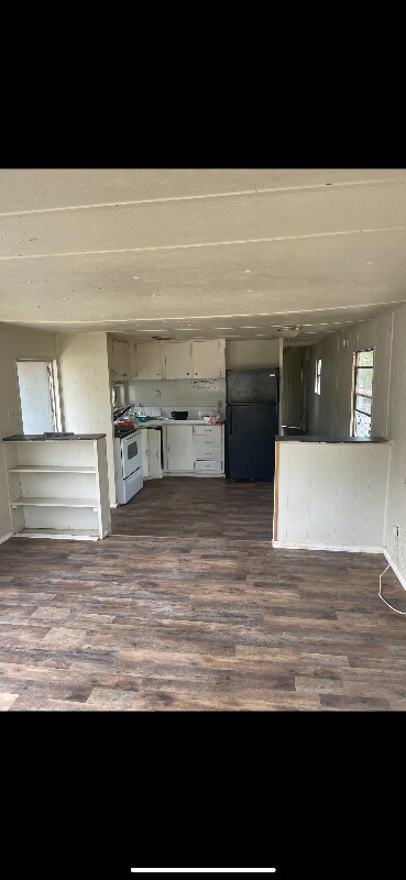 Building Photo - 110 4th St