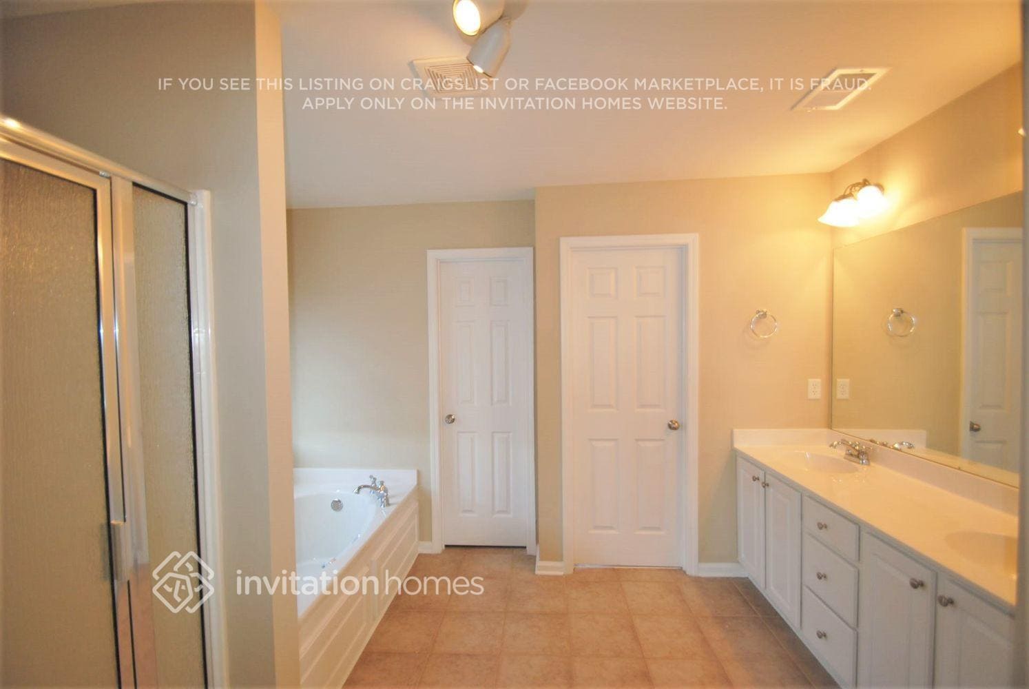 Building Photo - 2653 Bluestone Dr SW