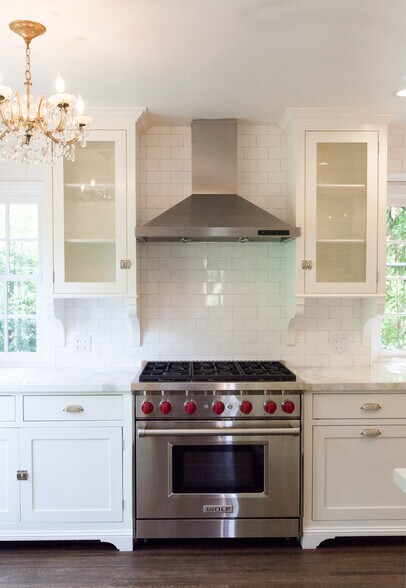 Building Photo - 3915 Benedict Canyon Dr