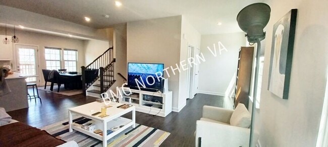 Building Photo - 4504 Joseph Bristow Ln