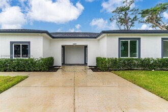 Building Photo - 11870 SW 220th Terrace