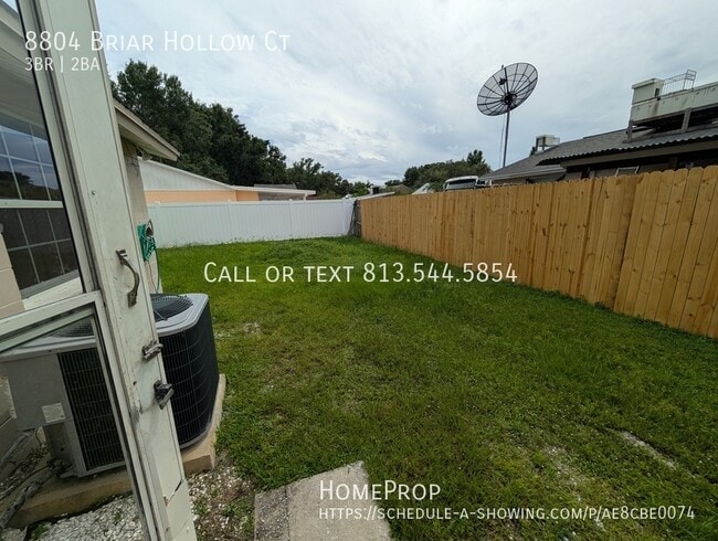 Building Photo - 8804 Briar Hollow Ct