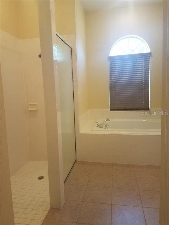 Building Photo - 3033 Plymouth Rock Cir